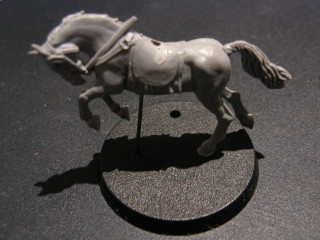 LOTR SBG - ROHIRIM repaired horse prepared for priming.